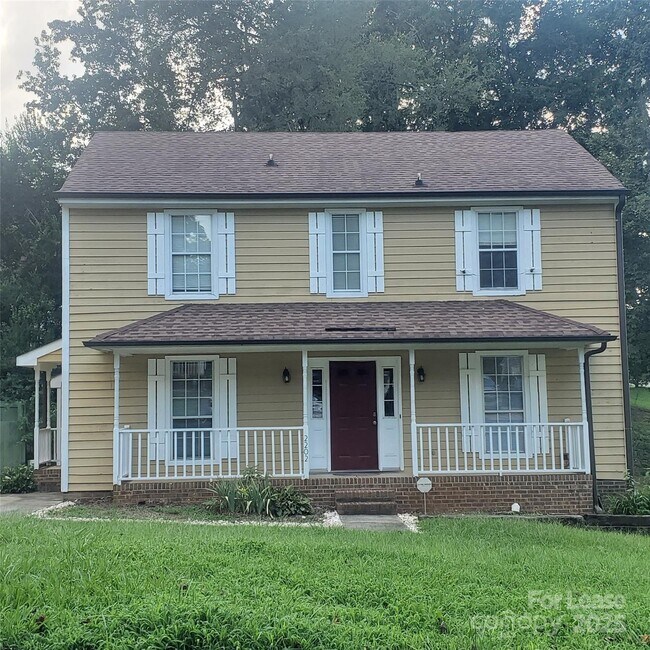 Building Photo - 2202 Lisa Carole Dr Rental