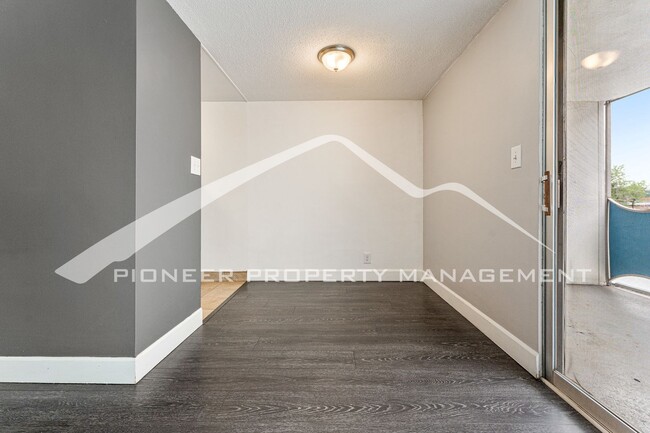 Photo - Stylish Studio with Large Patio and AC!