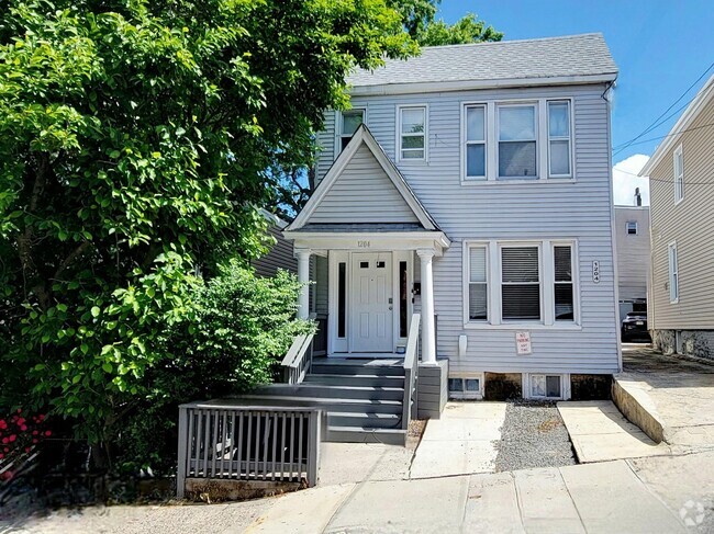Building Photo - 1204 85th St Rental