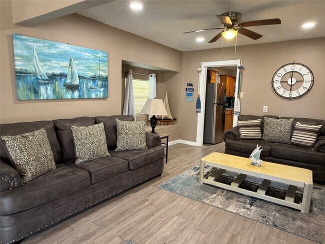 Photo - 1114 39th St