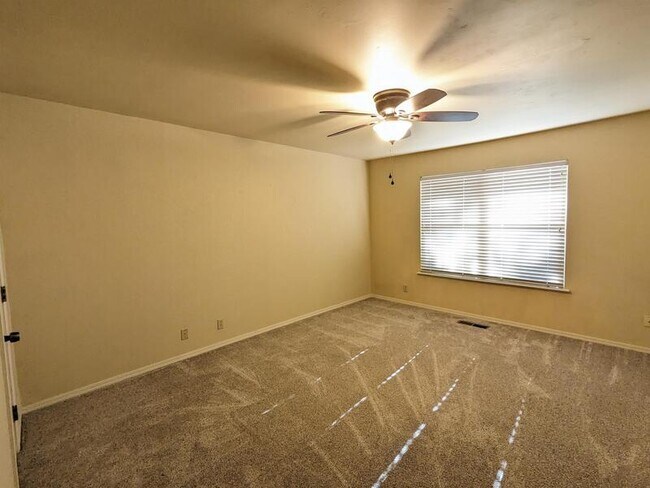 Photo - 2630 W Washington Pl