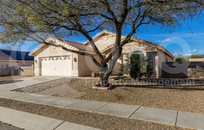 Photo - 9557 Blue Ridge Mountain St