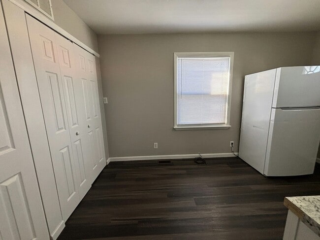 Photo - 11235 Sherman Ave