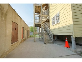 Building Photo - 8440-42 S Drexel Ave