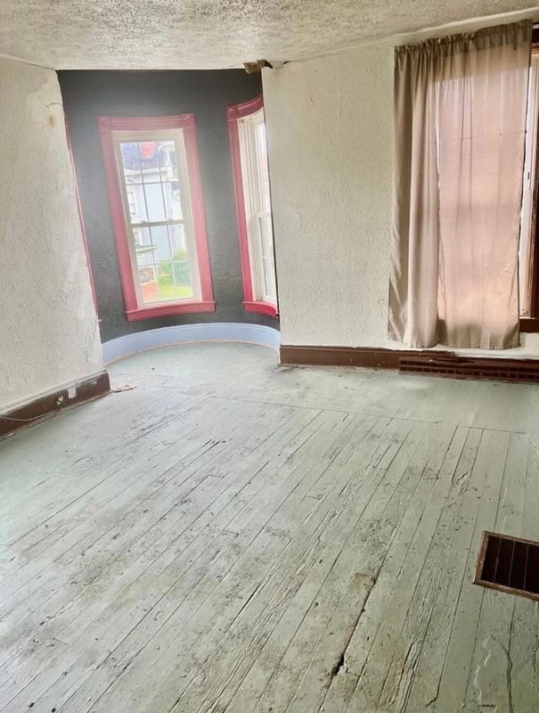 Photo - 50 Kentucky St