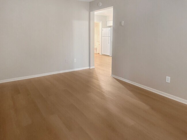 Photo - 1605 Bacon Ave Unit 12