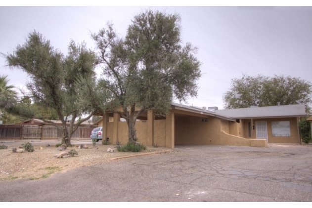 Photo - Suede Apartments