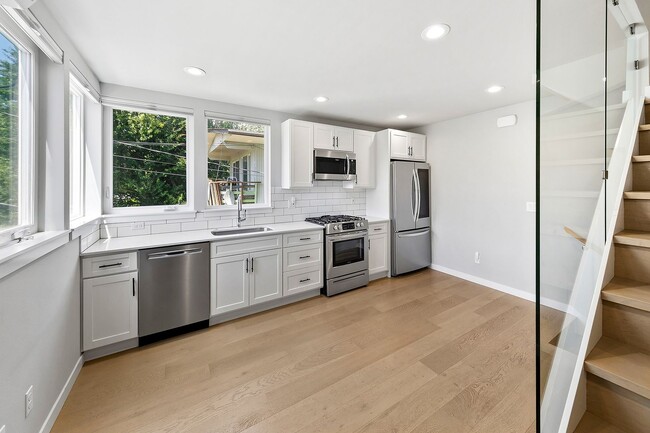 Photo - 3638 36th Ave S