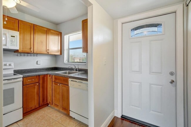 Photo - 8225 Sunrise Lakes Blvd Unit 303