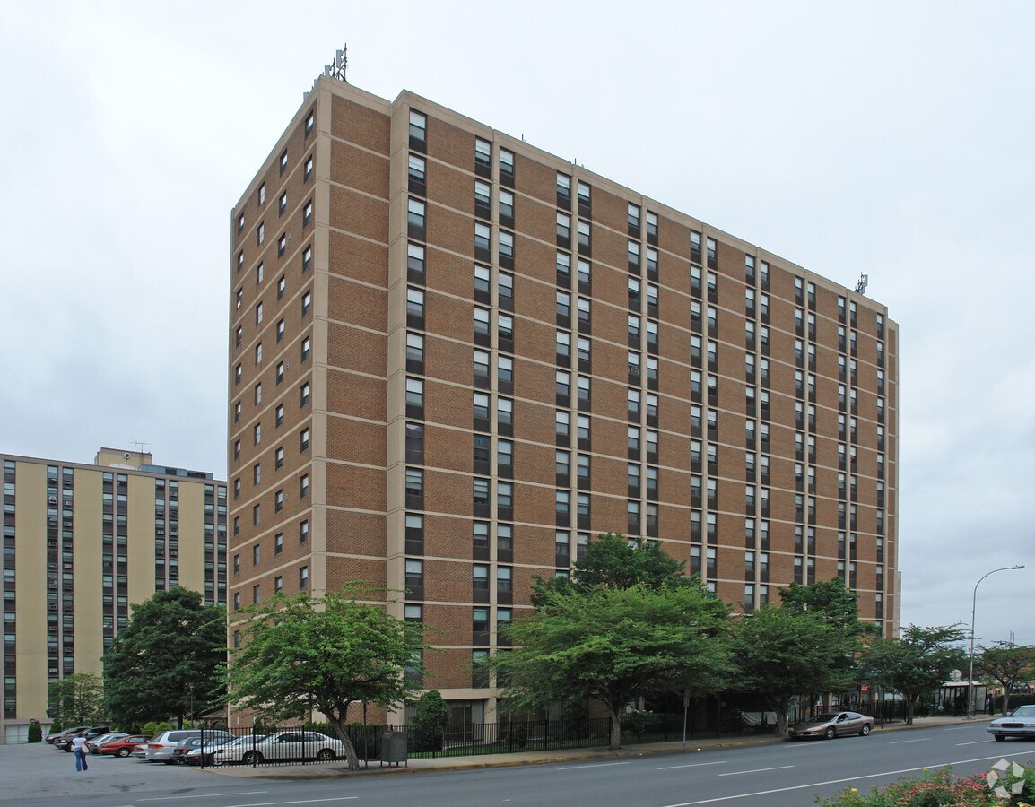 Photo - Windsor Apartments