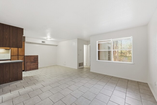 Photo - 801 W Gibson St Unidad 208