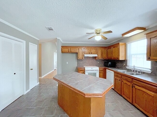 3 Bedroom House in Ascension Parish - 3 Bedroom House in Ascension Parish
