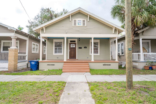 Photo - 1611 E 15th Ave House