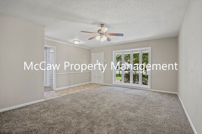 Photo - 1110 Rosedale Dr