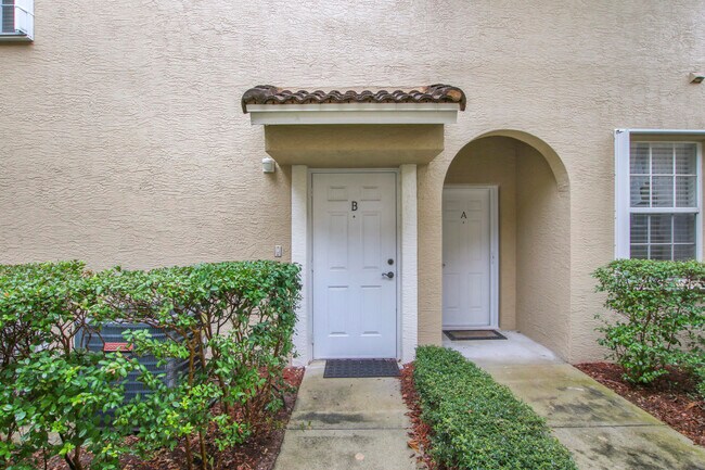 108 Lighthouse Cir Unit B