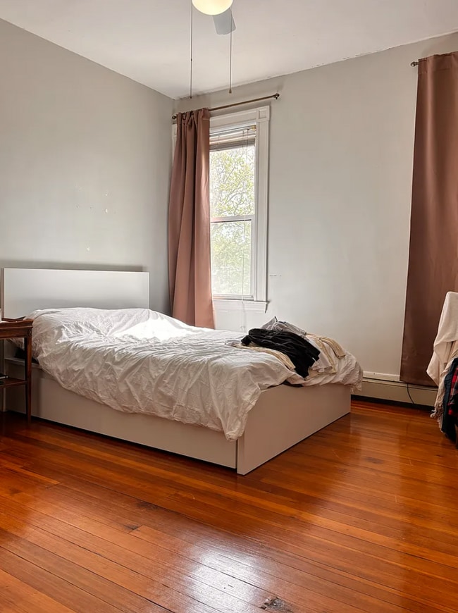 67 Dana St Unit 5