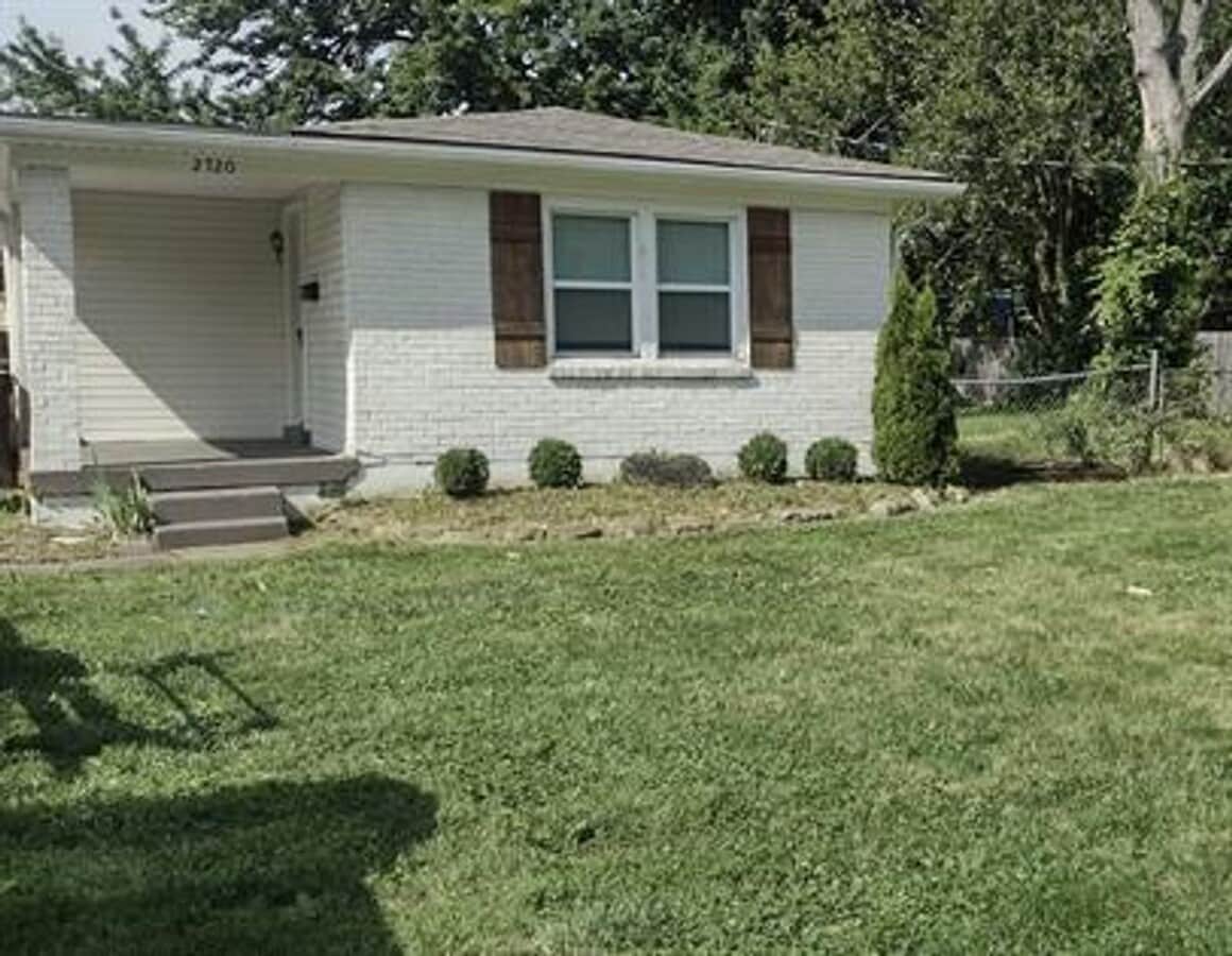 Perfect Small Affordable Family Home w/ Fe... - Perfect Small Affordable Family Home w/ Fe...