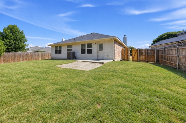 1422 Post Oak Trl