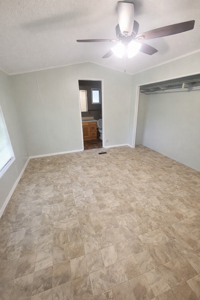 Photo - Charming 2BR / 2BA Home in Quiet Silver Springs Neighborhood