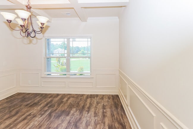520 Trousseau Ln