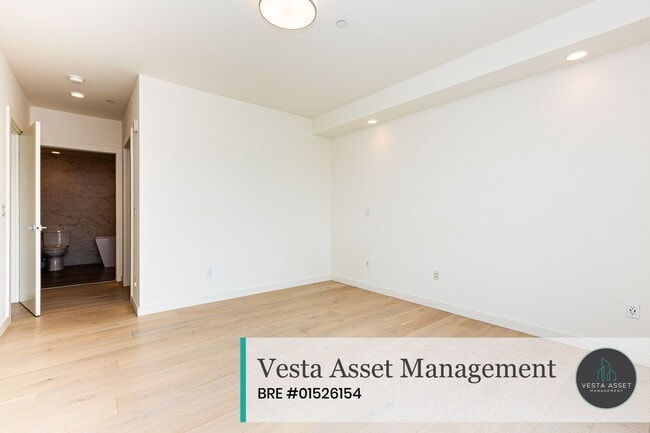 1 Stanyan St Unit 32