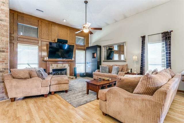 Photo - 319 Ashley Dr