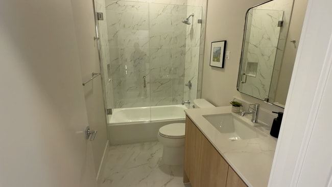 Photo - 8419 N Hubert Ave Unit 4355