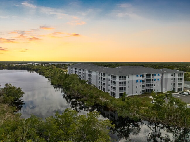 MainSail Apartments Marco Shores - MainSail Apartments Marco Shores