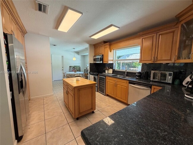 Photo - 5721 SW 59th Pl