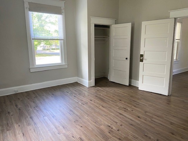 Photo - 1105 Ewing Blvd