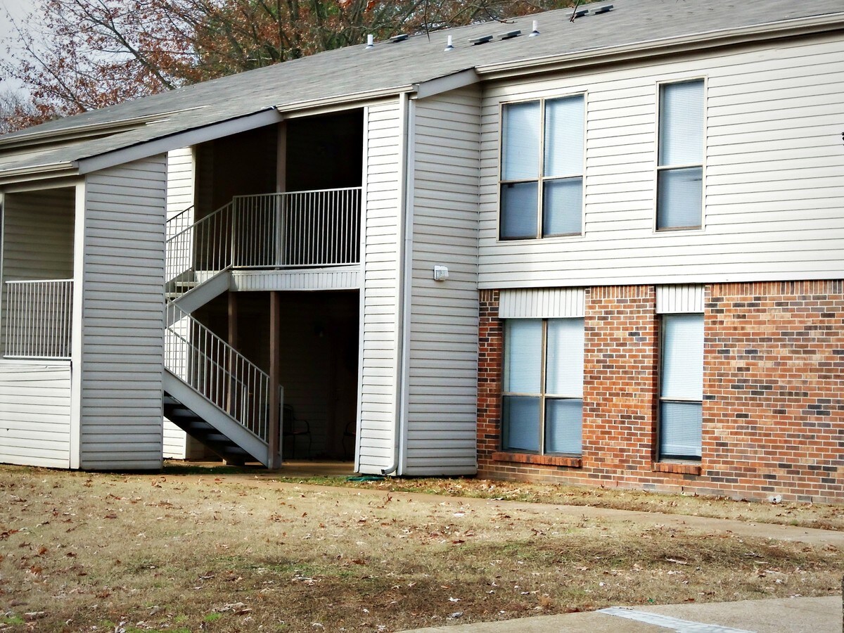 Photo - Mars Hill Manor