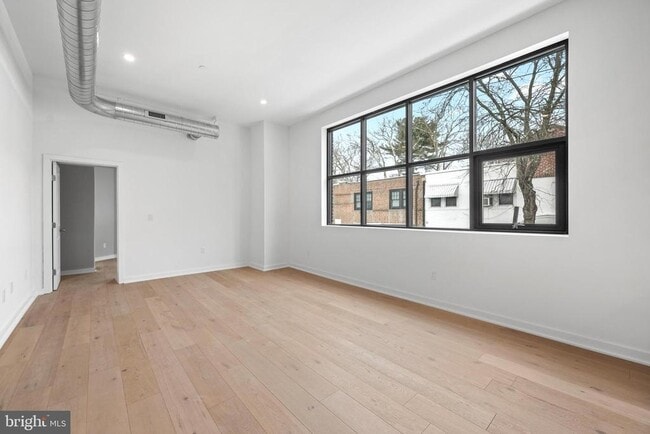 Photo - 36 N Narberth Ave Unidad 2C