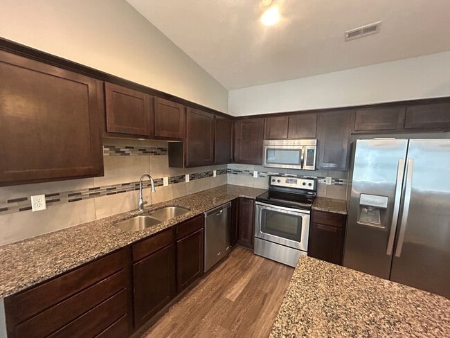 Photo - 5974 Pinnacle Pl