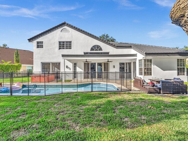 Photo - 3715 Starboard Ave