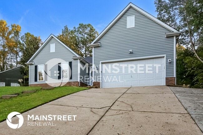 Photo - 3330 Crescent Knoll Dr