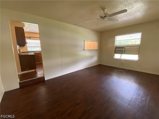 Photo - 7906 Suncoast Dr