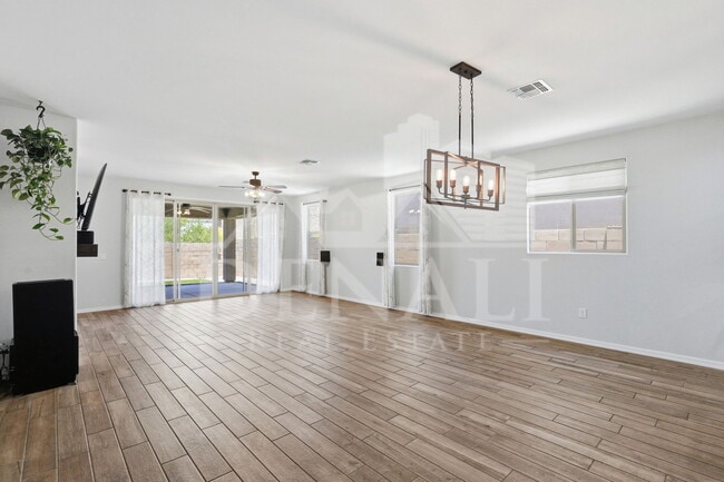 Photo - 4220 S Macy Cir