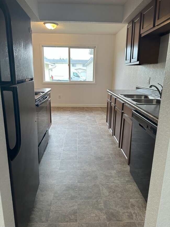 Photo - 2909 Travis St