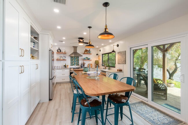 Photo - 1734 Harborside Cir