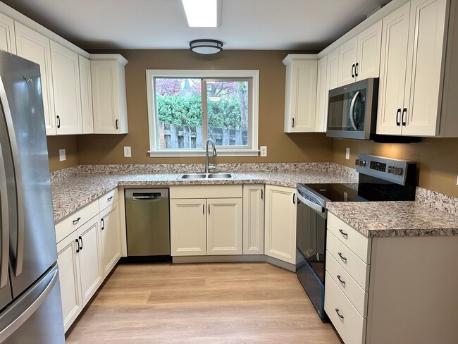 Photo - Remodeled 3 Bedroom SW Portland Home!