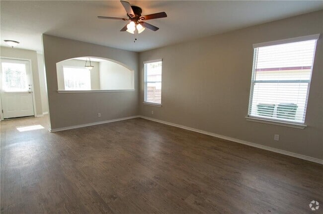 Building Photo - 14909 Chamberlain Ct Rental