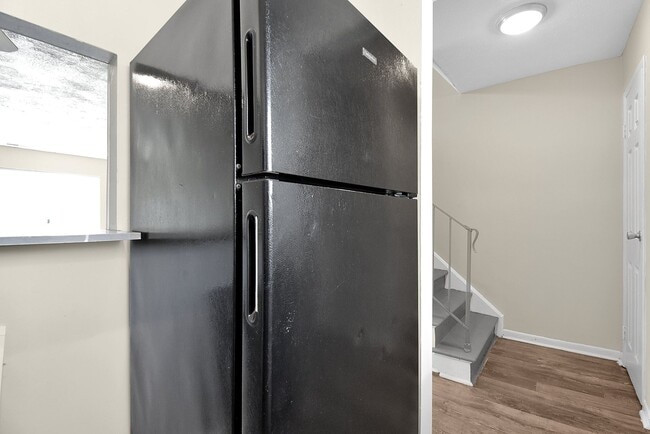 Photo - 2 Bedroom Townhouse Apartment