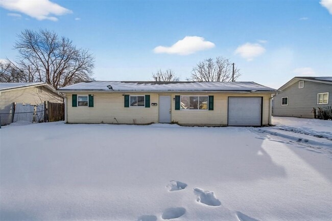 Building Photo - 2749 Dawson St