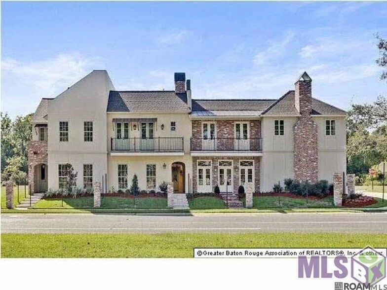 Photo - 755 Boxelder Dr