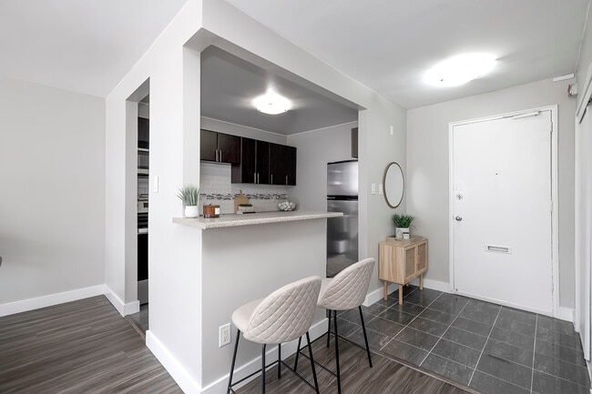 Photo - Avenue Apartments