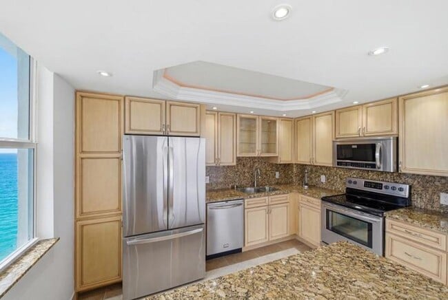 Photo - 800 SE 20th Ave
