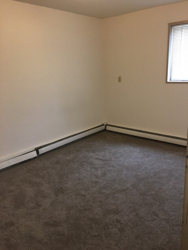 Bonneywoode Arms Apartments Brainerd, MN