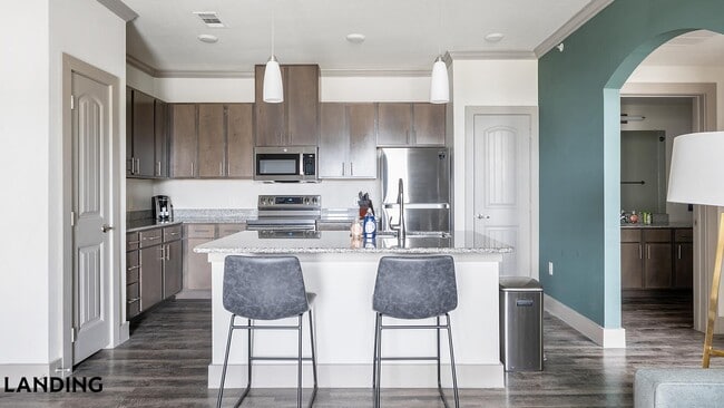 Photo - 12500 Shadowglen Trce Unidad 11304