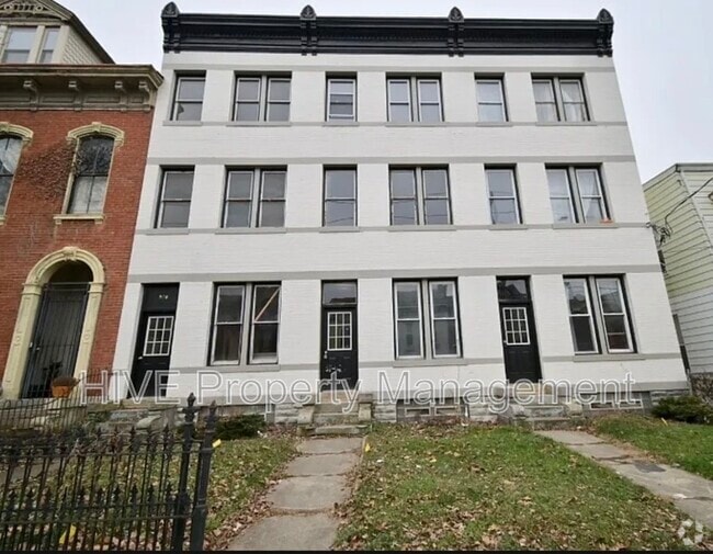 Building Photo - 920 Washington Ave Rental