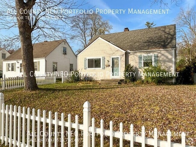 Building Photo - 3393 Homecroft Dr